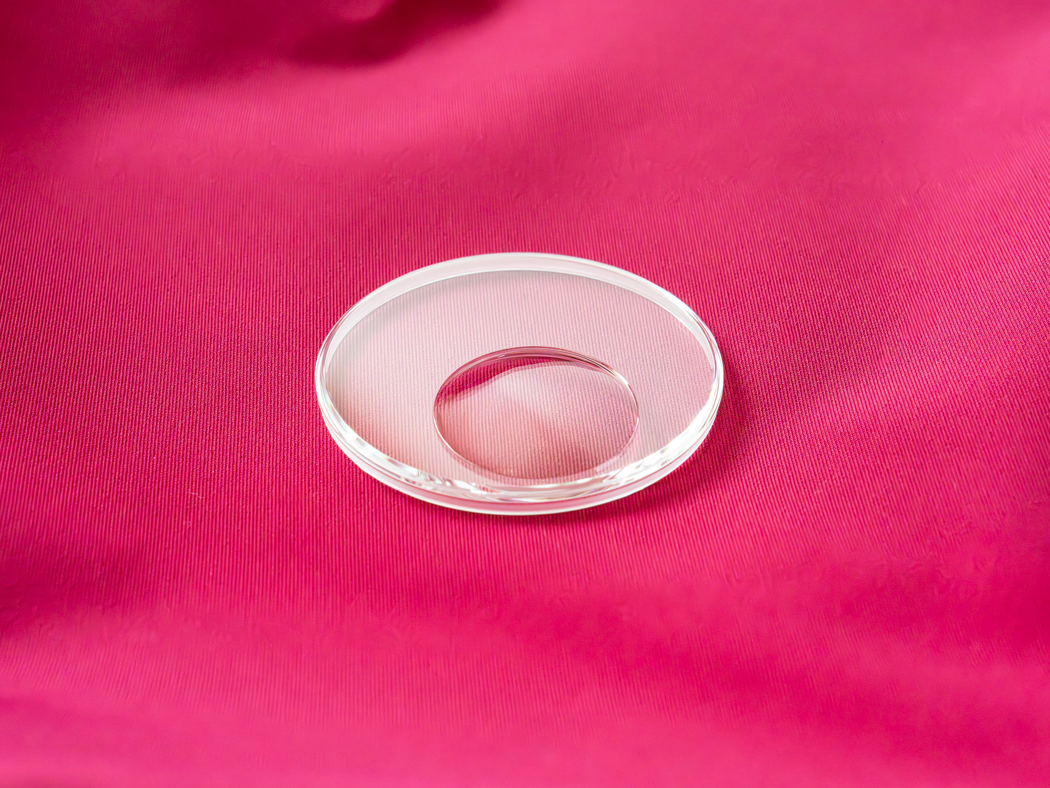Glace avec loupe